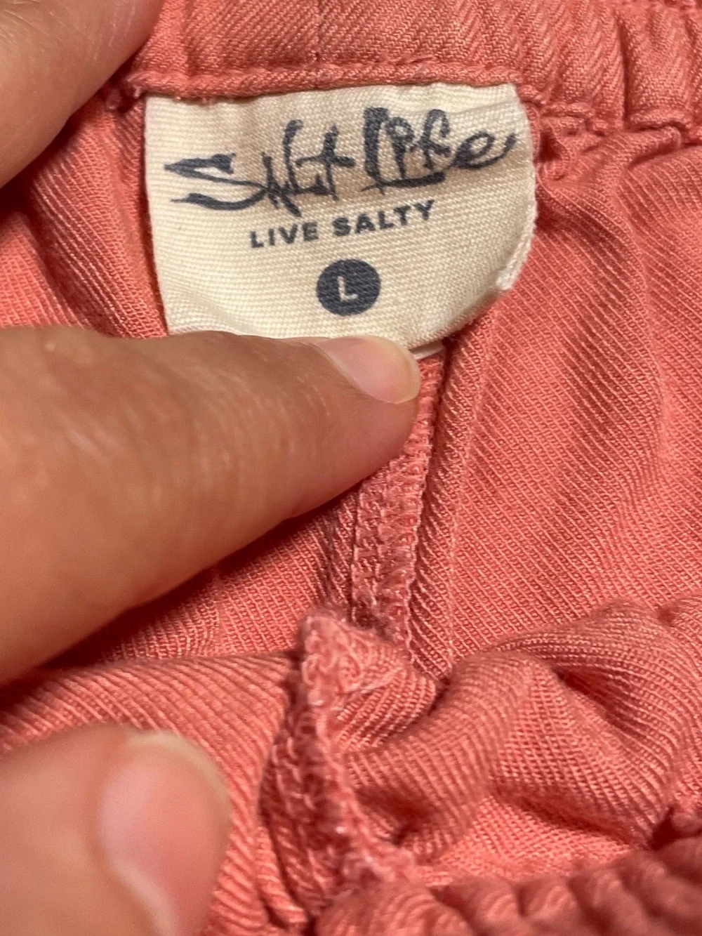 2 Pair of Salt Life Drawstring Shorts. Black/Peach. Size L. - Picture 6 of 15